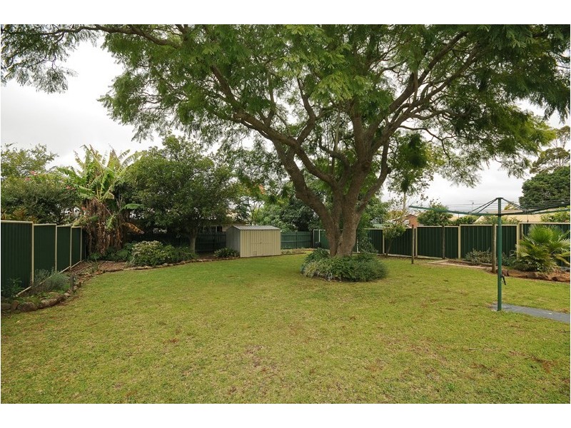 22 Cleary Street, Centenary Heights QLD 4350