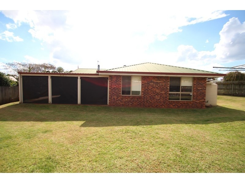 2 Glen Avon Court, Glenvale QLD 4350