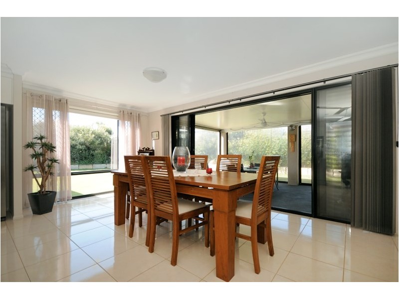35 Nioka Drive, Highfields QLD 4352