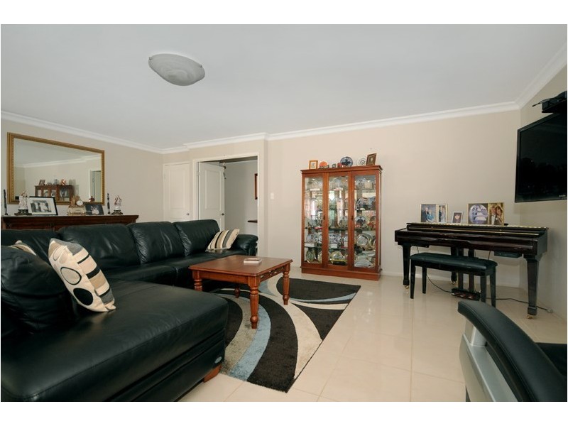 35 Nioka Drive, Highfields QLD 4352