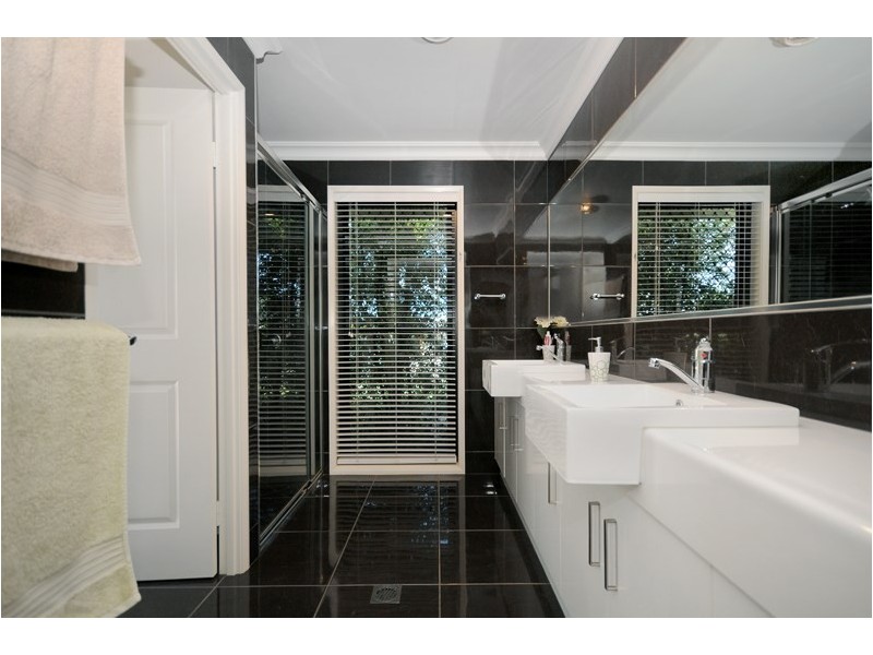 35 Nioka Drive, Highfields QLD 4352
