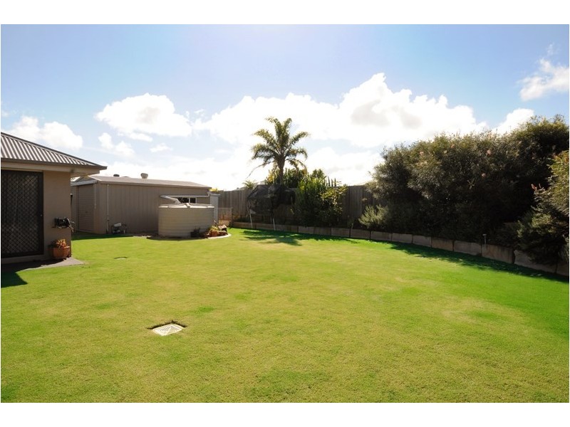 35 Nioka Drive, Highfields QLD 4352