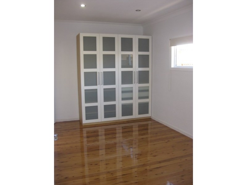 4 Roessler Street, Rangeville QLD 4350