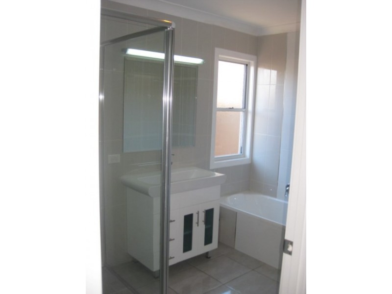 4 Roessler Street, Rangeville QLD 4350