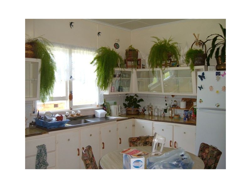 32 Ramsay Street, Rangeville QLD 4350