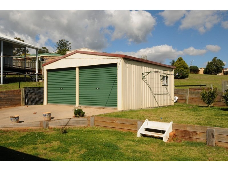 6 Quinlan Court, Darling Heights QLD 4350