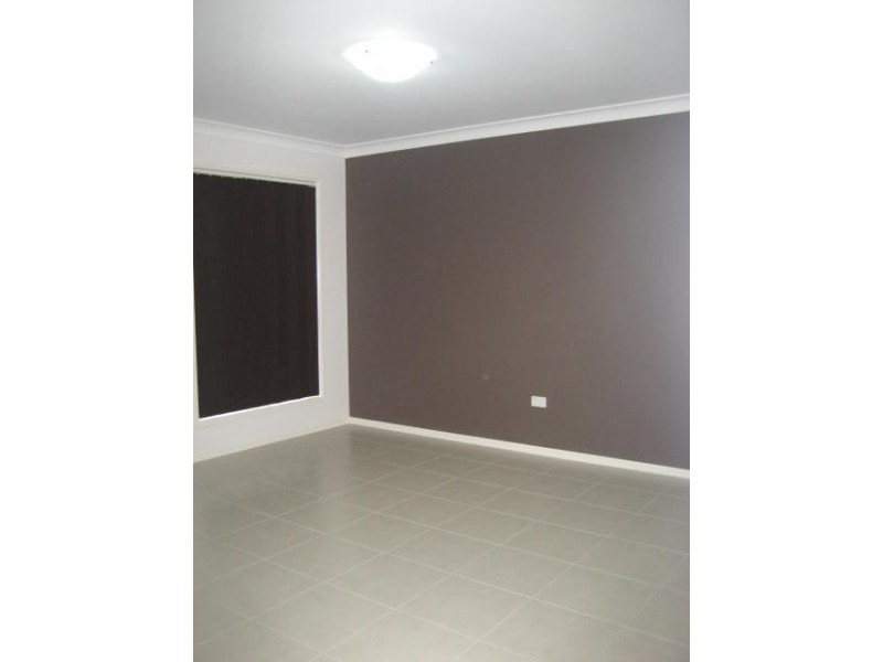 42 Whitman Street, Westbrook QLD 4350