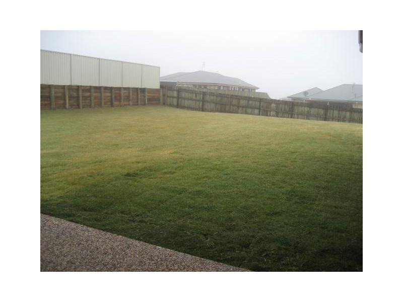 42 Whitman Street, Westbrook QLD 4350