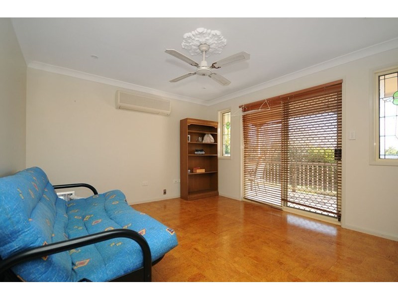 14 Dahlia Court, Middle Ridge QLD 4350