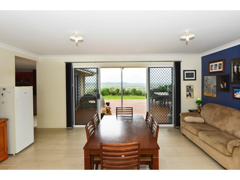 21 Hilltop Drive, Gowrie Junction QLD 4352
