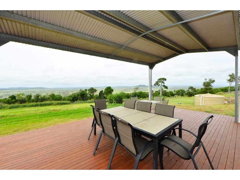 21 Hilltop Drive, Gowrie Junction QLD 4352