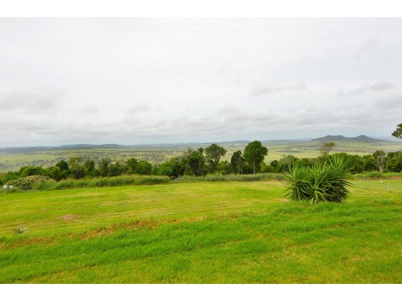 21 Hilltop Drive, Gowrie Junction QLD 4352