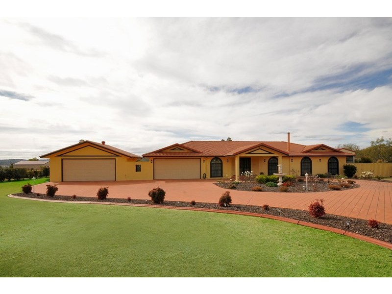 49 Cotswold Hills Drive, Cotswold Hills QLD 4350