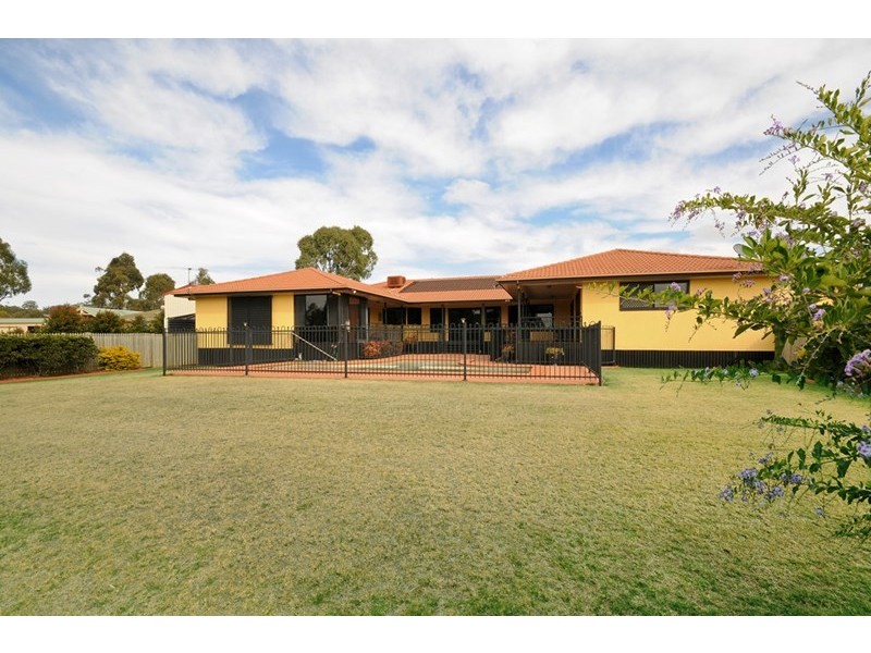 49 Cotswold Hills Drive, Cotswold Hills QLD 4350