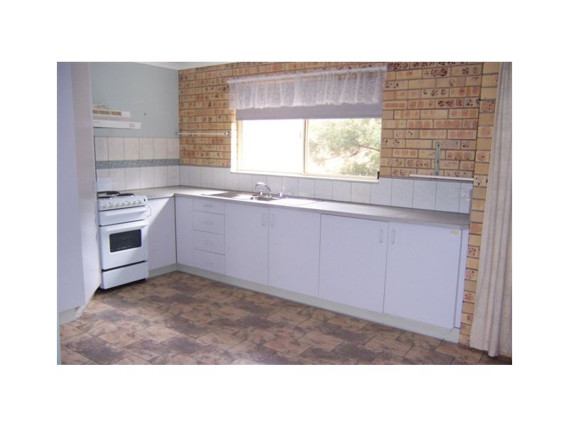 4/212 James Street, Toowoomba QLD 4350