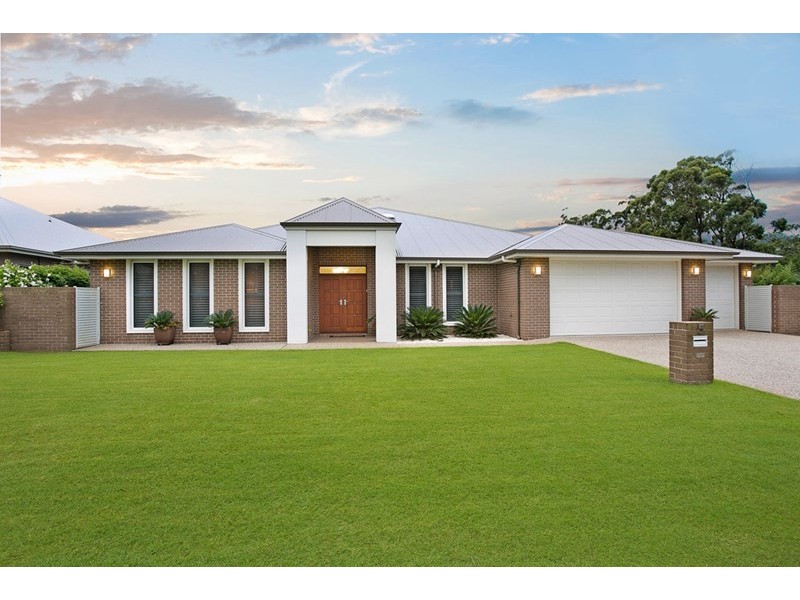 5 Caithness Court, Middle Ridge QLD 4350