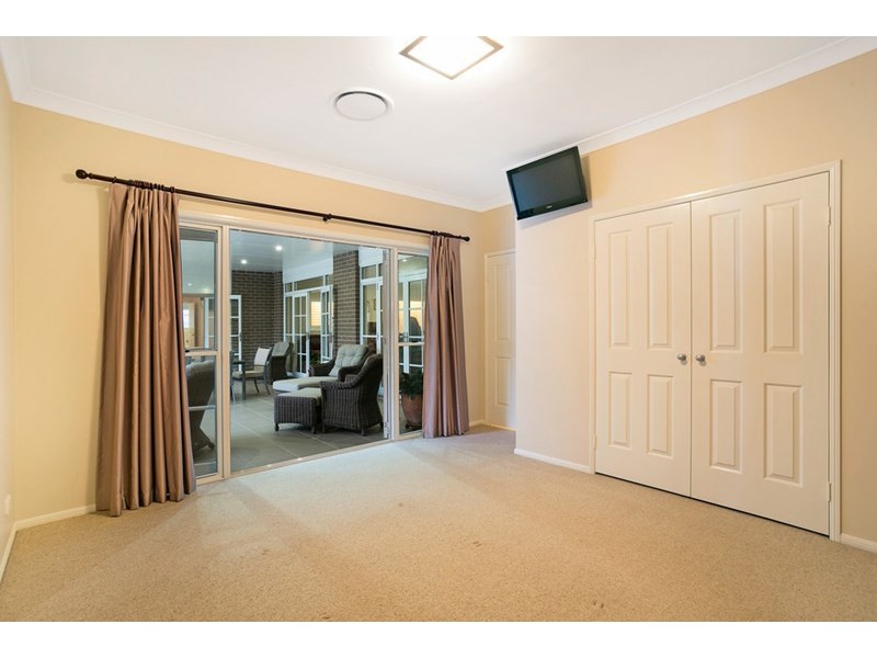 5 Caithness Court, Middle Ridge QLD 4350