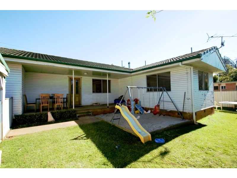 29 Hursley Road, Newtown QLD 4350