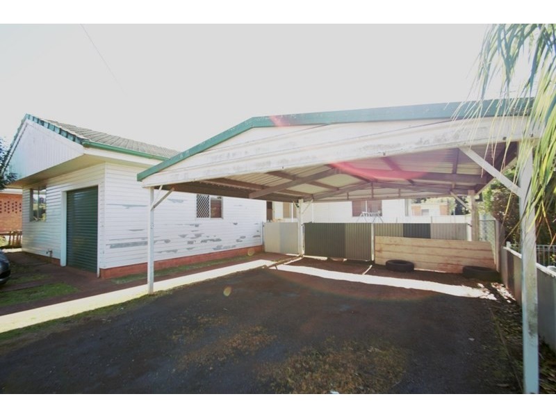 29 Hursley Road, Newtown QLD 4350