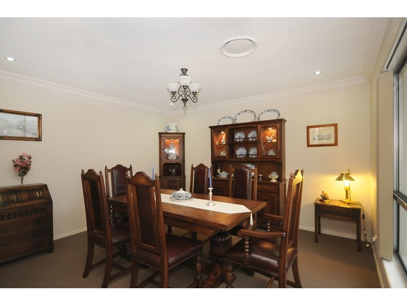 192 Rowbotham Street, Middle Ridge QLD 4350