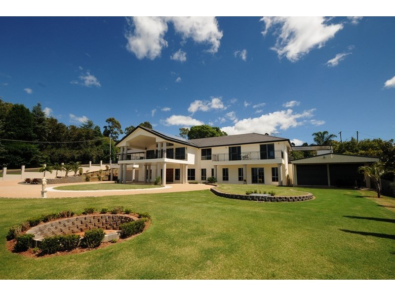 192 Rowbotham Street, Middle Ridge QLD 4350
