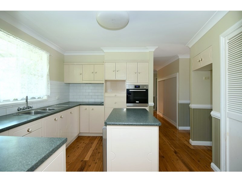 9 Clarice Street, Harristown QLD 4350