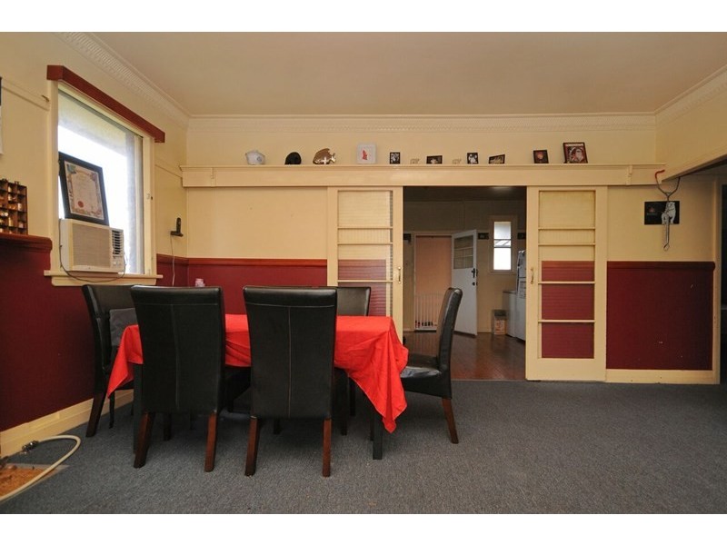 254 North Street, Rockville QLD 4350