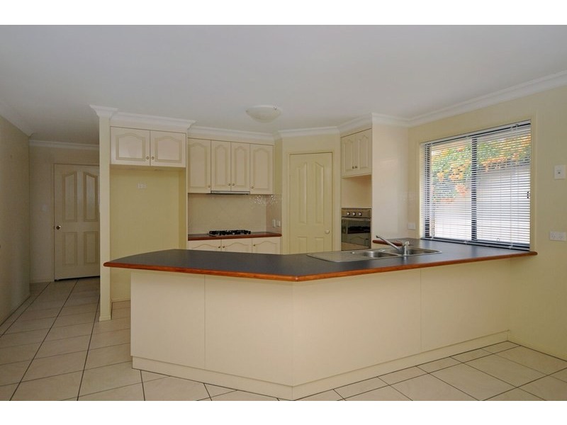 10 Jake Court, Middle Ridge QLD 4350