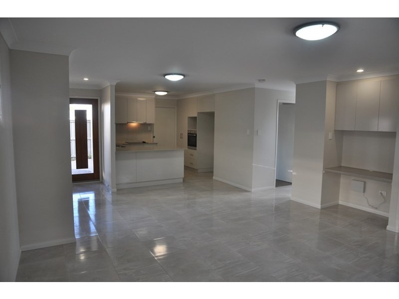 3/85 North Street, Harlaxton QLD 4350