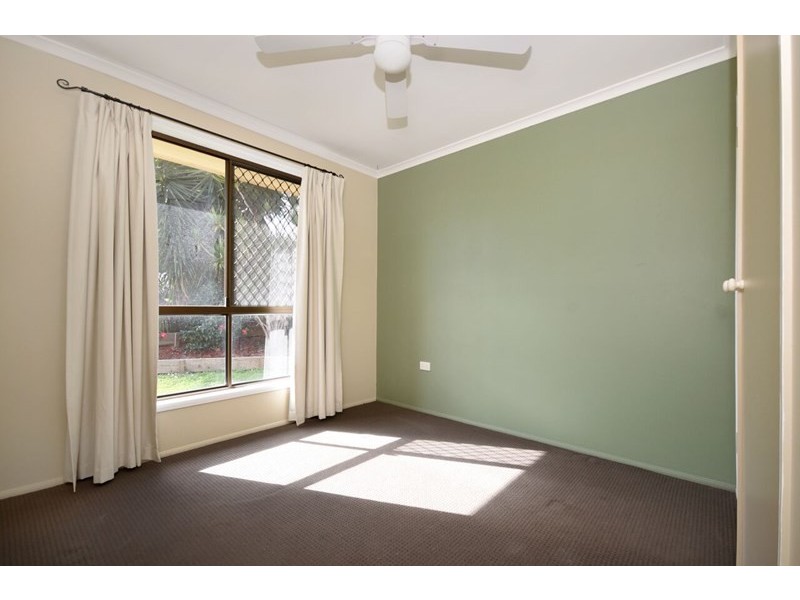 8 Bhutan Court, Newtown QLD 4350