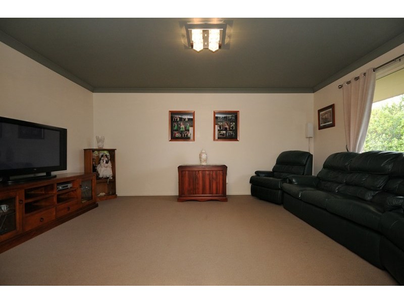 1 Bauer Court, Hodgson Vale QLD 4352