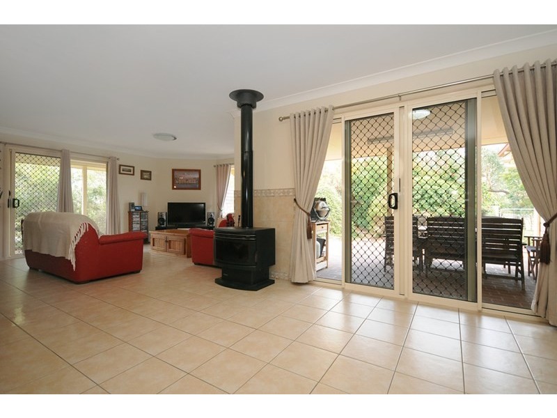 1 Bauer Court, Hodgson Vale QLD 4352