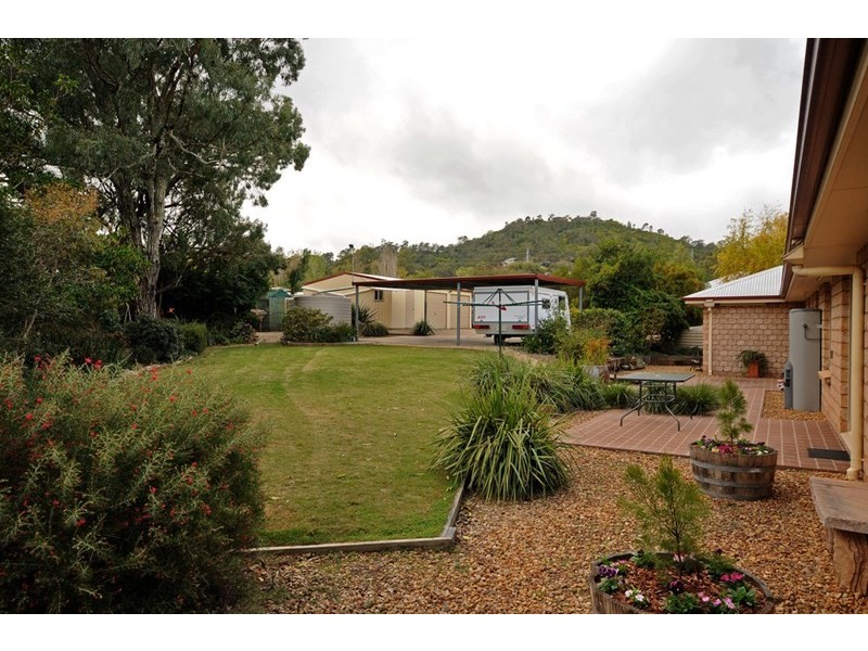 1 Bauer Court, Hodgson Vale QLD 4352