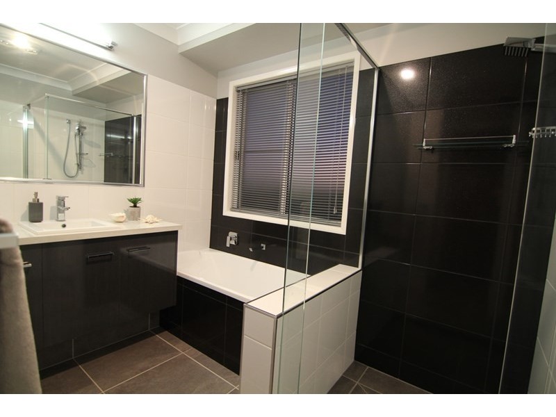 56 Bennett Street, Kleinton QLD 4352