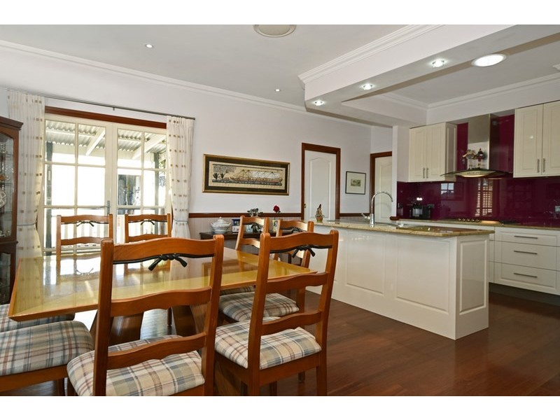 4 Garde Street, Centenary Heights QLD 4350