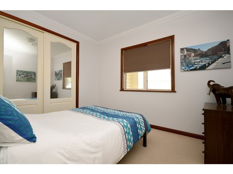 4 Garde Street, Centenary Heights QLD 4350