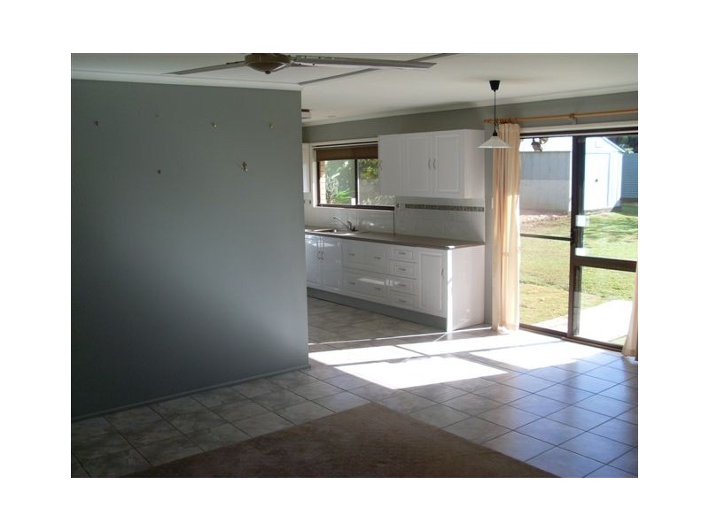 29 Nellie Street, Centenary Heights QLD 4350