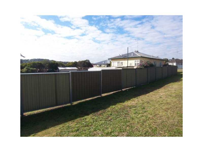 169 Jellicoe Street, Newtown QLD 4350