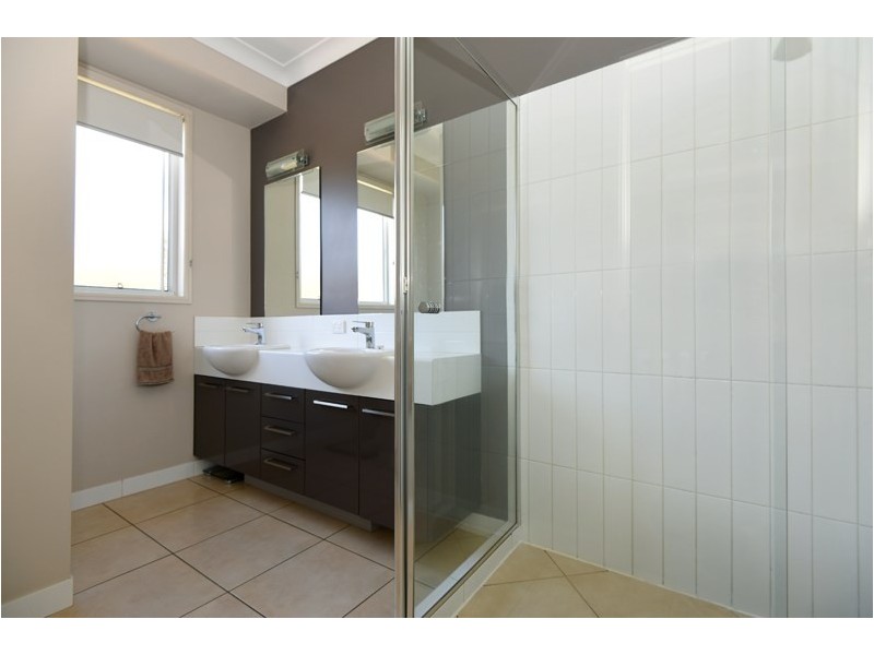 24 Gladswood Drive, Highfields QLD 4352