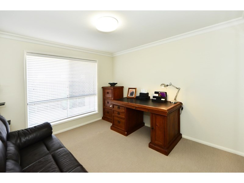 20 Fallon Drive, Middle Ridge QLD 4350