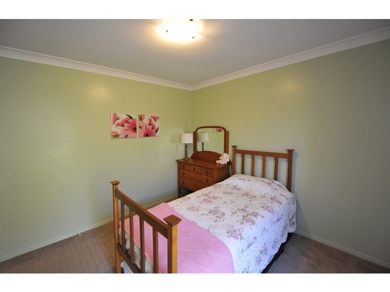 5 Weis Crescent, Middle Ridge QLD 4350