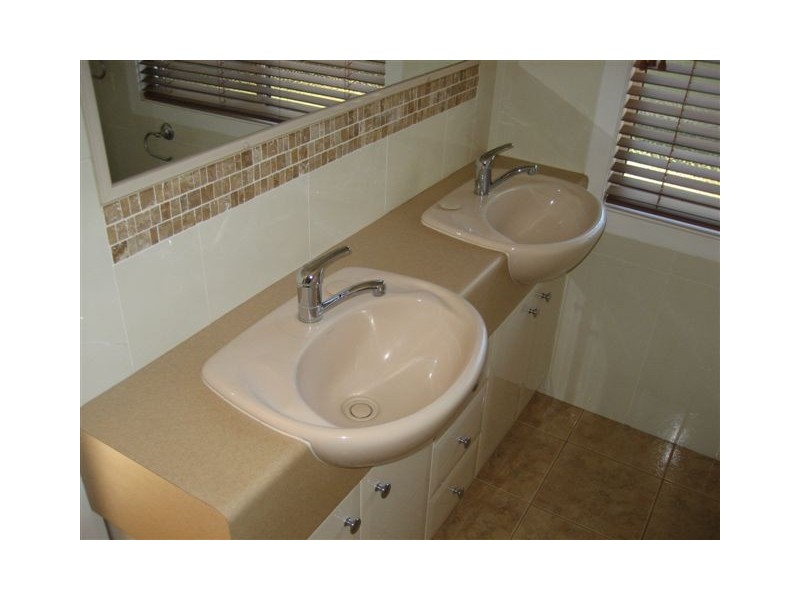 7 Mallon Street, Rangeville QLD 4350