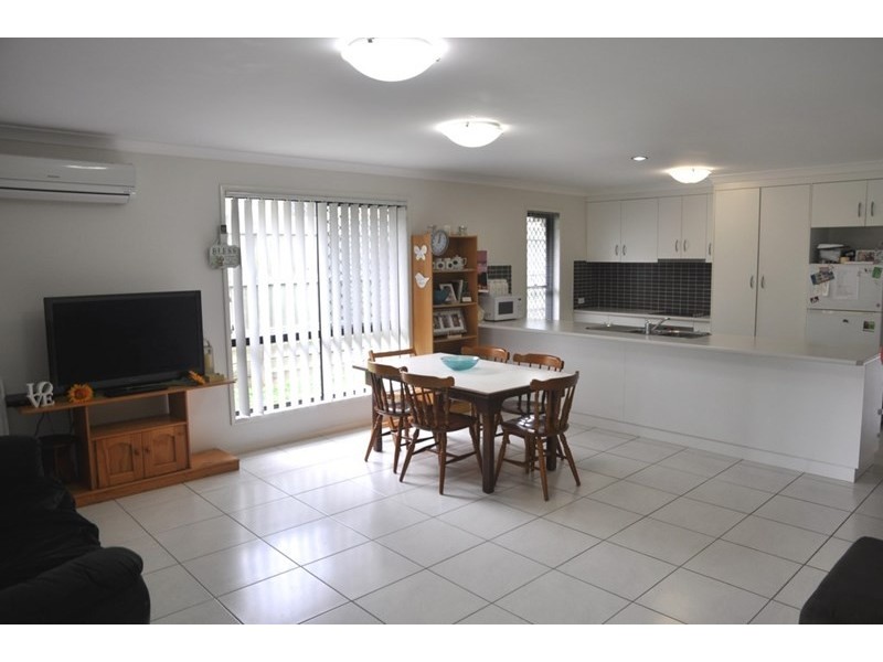 51 Sunset Drive, Glenvale QLD 4350