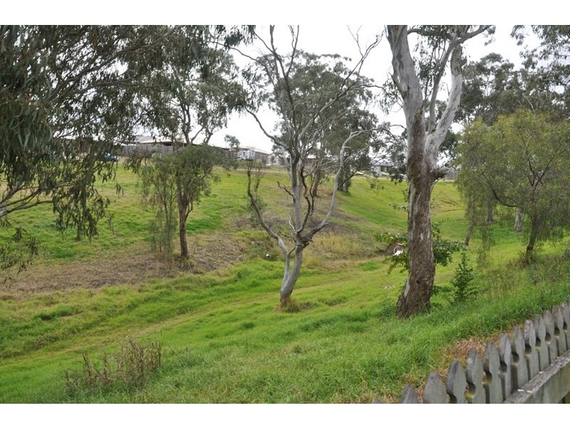 51 Sunset Drive, Glenvale QLD 4350