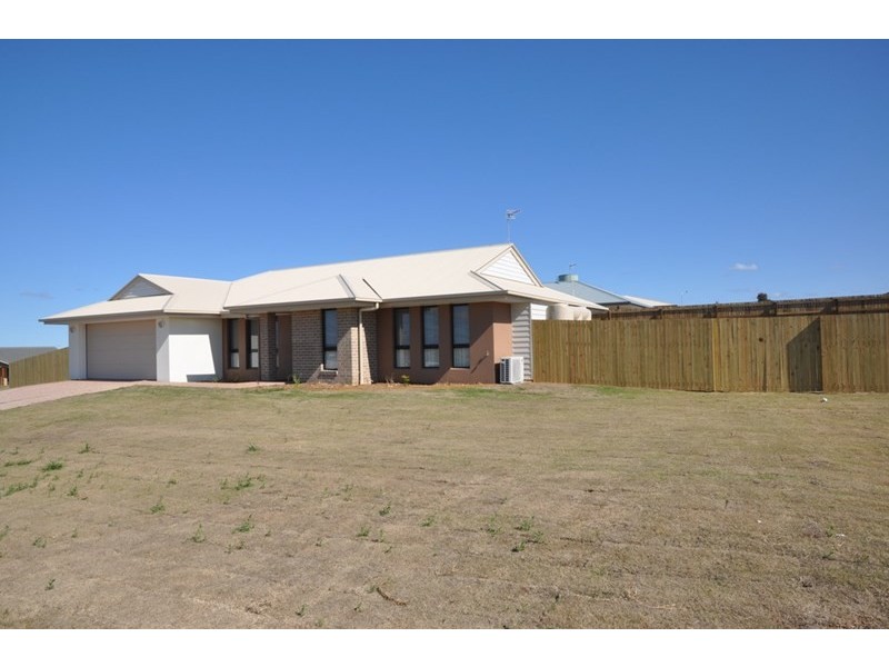 15 Cashmore Street, Wyreema QLD 4352