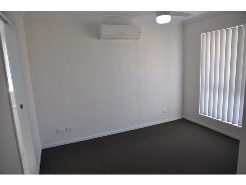 15 Cashmore Street, Wyreema QLD 4352