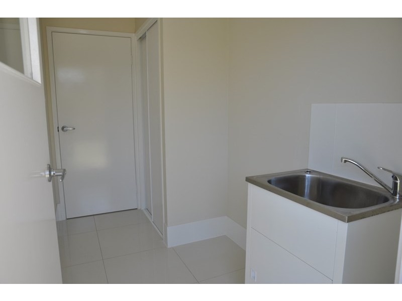 27 Cashmore Street, Wyreema QLD 4352