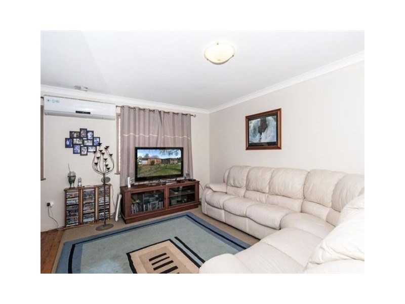 16 Leahy Street, Rockville QLD 4350