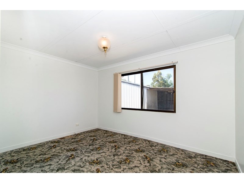 5 Jannuschs Road, Gowrie Mountain QLD 4350