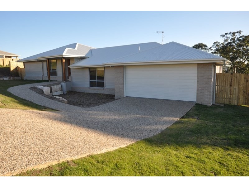 33 Westview Drive, Mount Kynoch QLD 4350